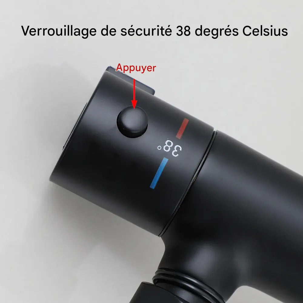 colonne de douche pour baignoire avec robinet - AquaZenith
